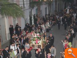 Multitud de ciudadanos honran a su patrón Sant Vicent Ferrer - (foto 2)