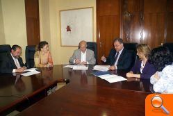 Cruz Roja garantizará la cobertura sanitaria y el servicio de ambulancia en los distintos actos municipales - (foto 2)
