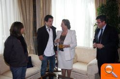 La alcaldesa felicita en nombre de los valencianos al Campeón de Europa de Judo, el deportista Sugoi Uriarte  - (foto 2)