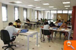 La biblioteca amplía su horario con motivo de los exámenes universitarios