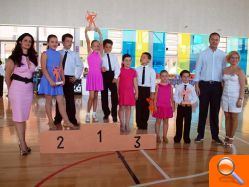 Unas 300 personas disfrutan del espectáculo del I Trofeo de Baile Deportivo Ciutat de Burriana - (foto 5)