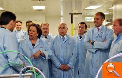 Rita Barberá destaca la proyección internacional de Valencia “con otra marca de prestigio y excelencia”, en la inauguración del Laboratorio Espacial de Radiofrecuencia - (foto 5)