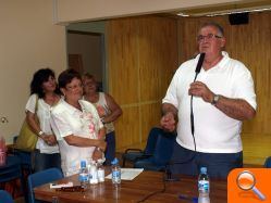 Ismael García sustituye a Begoña Monllor como presidente de la Federación Unión de Comparsas de los Moros y Cristianos - (foto 2)