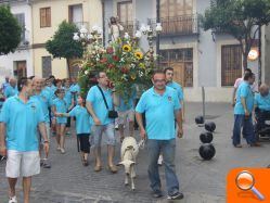 La imagen del Buen Pastor recorre las calles de La Morería de Mislata treinta años después - (foto 2)