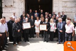 La alcaldesa entrega el diploma que acredita al Tribunal de las Aguas de la Vega como Patrimonio Inmaterial de la Humanidad - (foto 6) La alcaldesa entrega el diploma que acredita al Tribunal de las Aguas de la Vega como Patrimonio Inmaterial de la Humanidad - (foto 6)