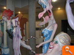 La sala de exposiciones del Centro Social acoge la II Exposición del Ninot - (foto 4)