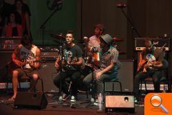 L‘Auditori de Torrent acogió el certamen Solidaria en el que actuaron los músicos palestinos del Conservatorio Edward Said - (foto 2)