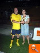 El viernes se celebró el tradicional partido de fútbol entre los políticos y los periodistas de Alzira - (foto 4)