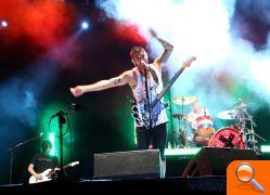 Pignoise despide las actuaciones de las fiestas patronales en Manises 2010 - (foto 5)