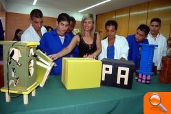 24 jóvenes de la Zona Norte participan en talleres socioeducativos sobre peluquería y carpintería - (foto 3)