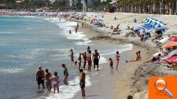 Agosto y el Castell de l'Olla llenan los hoteles en Altea  - (foto 2)