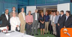 El alcalde de Benidorm y el embajador británico recorren las calles de la “zona inglesa” - (foto 5)