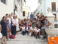 La alcaldesa de Ontinyent recibe a 22 estudiantes alemanes que realizan un intercambio con el Colegio Pureza de María