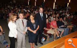 La alcaldesa recibe a los estudiantes Erasmus - (foto 2)