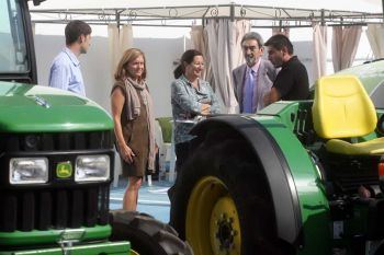 Maritina Hernández inaugura la I Fira Agrícola de Bétera