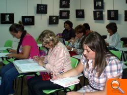 El Hospital de La Plana forma a sus profesionales en la atención sanitaria  de la violencia de género