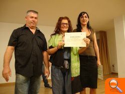 Entregaron diplomas a las participantes en el taller de autodefensa organizado por Igualtat - (foto 3)