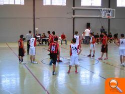 El Club Baloncesto La Nucía pierde ante el Montemar