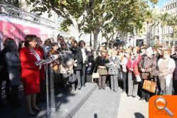 El Ayuntamiento se suma a la jornada de reflexión para combatir la violencia contra las mujeres - (foto 2)