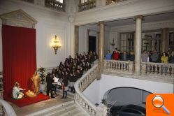 La alcaldesa felicita a los valencianos y pide que la creación de empleo sea el objetivo al que se supedite todo lo demás en 2011 - (foto 2)