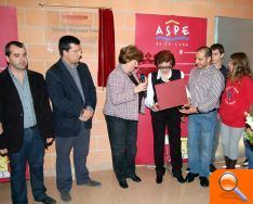 La piscina cubierta municipal se llamará Tomás Martínez Urios en reconocimiento al nadador aspense - (foto 3) La piscina cubierta municipal se llamará Tomás Martínez Urios en reconocimiento al nadador aspense - (foto 3)