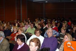 El IES Riba-roja del Turia recibe el primer premio del ‘Mural por la Igualdad’ - (foto 3)