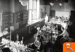 El Instituto López Piñero acoge una exposición sobre el intercambio científico entre España y Alemania durante el último siglo - (foto 2) El Instituto López Piñero acoge una exposición sobre el intercambio científico entre España y Alemania durante el último siglo - (foto 2)