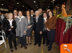 La alcaldesa resalta la laboriosidad de las mujeres de la huerta y su aportación a la sociedad valenciana - (foto 3)