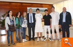 Siete deportistas locales suscriben convenios de colaboración con el Ayuntamiento - (foto 5) Siete deportistas locales suscriben convenios de colaboración con el Ayuntamiento - (foto 5)