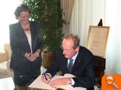Valencia y Stuttgart formalizan su colaboración en materia de educación, turismo, movilidad e investigación  - (foto 4)