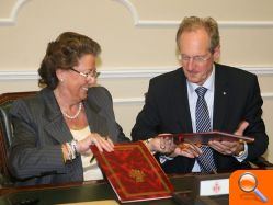 Valencia y Stuttgart formalizan su colaboración en materia de educación, turismo, movilidad e investigación  - (foto 2)