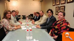 La Xarxa d’Alcaldes solicita al ministro de Fomento que agilice la firma del protocolo para la ejecución del tren Gandia-Dénia - (foto 2) La Xarxa d’Alcaldes solicita al ministro de Fomento que agilice la firma del protocolo para la ejecución del tren Gandia-Dénia - (foto 2)