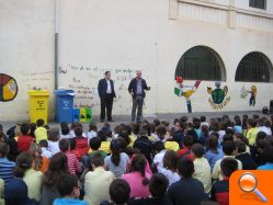 El ayuntamiento y la empresa Fobesa desarrollan una campaña de concienciación hacia el reciclaje en los colegios  - (foto 3)
