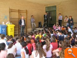 El ayuntamiento y la empresa Fobesa desarrollan una campaña de concienciación hacia el reciclaje en los colegios  - (foto 5)