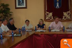 El pleno de Vall d’Uixó da vía verde a las siete pistas de pádel con el voto del Grupo Municipal Popular - (foto 2)