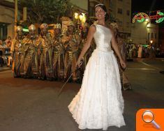Moros y Cristianos zanjarán pacíficamente sus diferencias tras dos días de exhibición de fuerza - (foto 6) Moros y Cristianos zanjarán pacíficamente sus diferencias tras dos días de exhibición de fuerza - (foto 6)