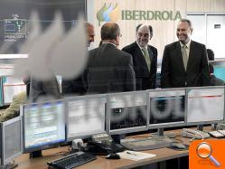 Alberto Fabra se compromete a que el 45 por ciento de la potencia eléctrica de la Comunitat sea de origen renovable