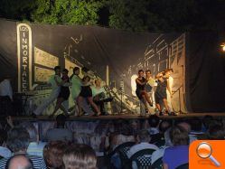 San Vicente del Raspeig ha acogido este fin de semana las Terceras Jornadas Tangueras con un Homenaje a Carlos Gardel - (foto 2) San Vicente del Raspeig ha acogido este fin de semana las Terceras Jornadas Tangueras con un Homenaje a Carlos Gardel - (foto 2)