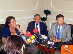 La alcaldesa pide al Gobierno Central que suspenda la exigencia de la devolución de las cantidades reclamadas por la participación del Ayuntamiento en los ingresos del Estado - (foto 2) La alcaldesa pide al Gobierno Central que suspenda la exigencia de la devolución de las cantidades reclamadas por la participación del Ayuntamiento en los ingresos del Estado - (foto 2)