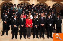 La alcaldesa preside la entrega de medallas y distinciones a efectivos de la Policía Nacional y Local en la festividad de sus patronos - (foto 3) La alcaldesa preside la entrega de medallas y distinciones a efectivos de la Policía Nacional y Local en la festividad de sus patronos - (foto 3)