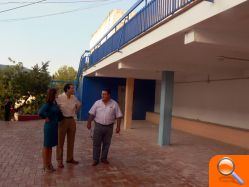 La alcaldesa visita las obras del colegio La Carrasca