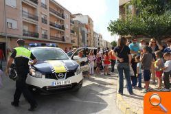 Decenas de niños participan en la actividad Conoce tu Policía Local dentro del programa de las fiestas patronales