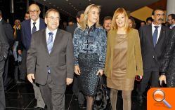 El conseller de Sanitat destaca la labor, esfuerzo y compromiso de los profesionales sanitarios de Alicante  - (foto 2)