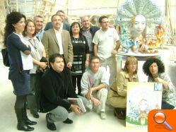 La Comisión de Seguimiento realiza las primeras visitas a los talleres donde se construyen las hogueras oficiales - (foto 2) La Comisión de Seguimiento realiza las primeras visitas a los talleres donde se construyen las hogueras oficiales - (foto 2)
