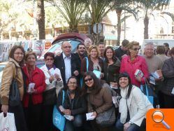 El PP de Alzira explica su programa en el tradicional mercado de los miércoles - (foto 3)