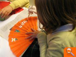 El Museo Comarcal imparte su primer taller de pintura sobre abanicos - (foto 2)