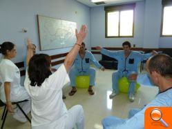 El servicio de psiquiatría de Xàtiva realiza actividades lúdicas para sus pacientes - (foto 2)