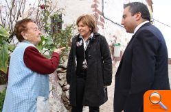 Bonig: “Vilafamés pone en valor su casco histórico con la nueva pavimentación y renovación de servicios de la calle Paseo” - (foto 2)