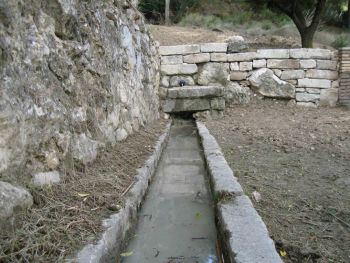 Infraestructuras y Medio Ambiente restaura el patrimonio hidráulico del Paisaje Protegido del Maigmó
