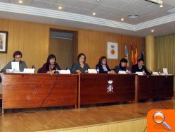 Teresa Bosque presenta en el Centro Cívico su libro de consejos para cuidar a enfermos  - (foto 2)